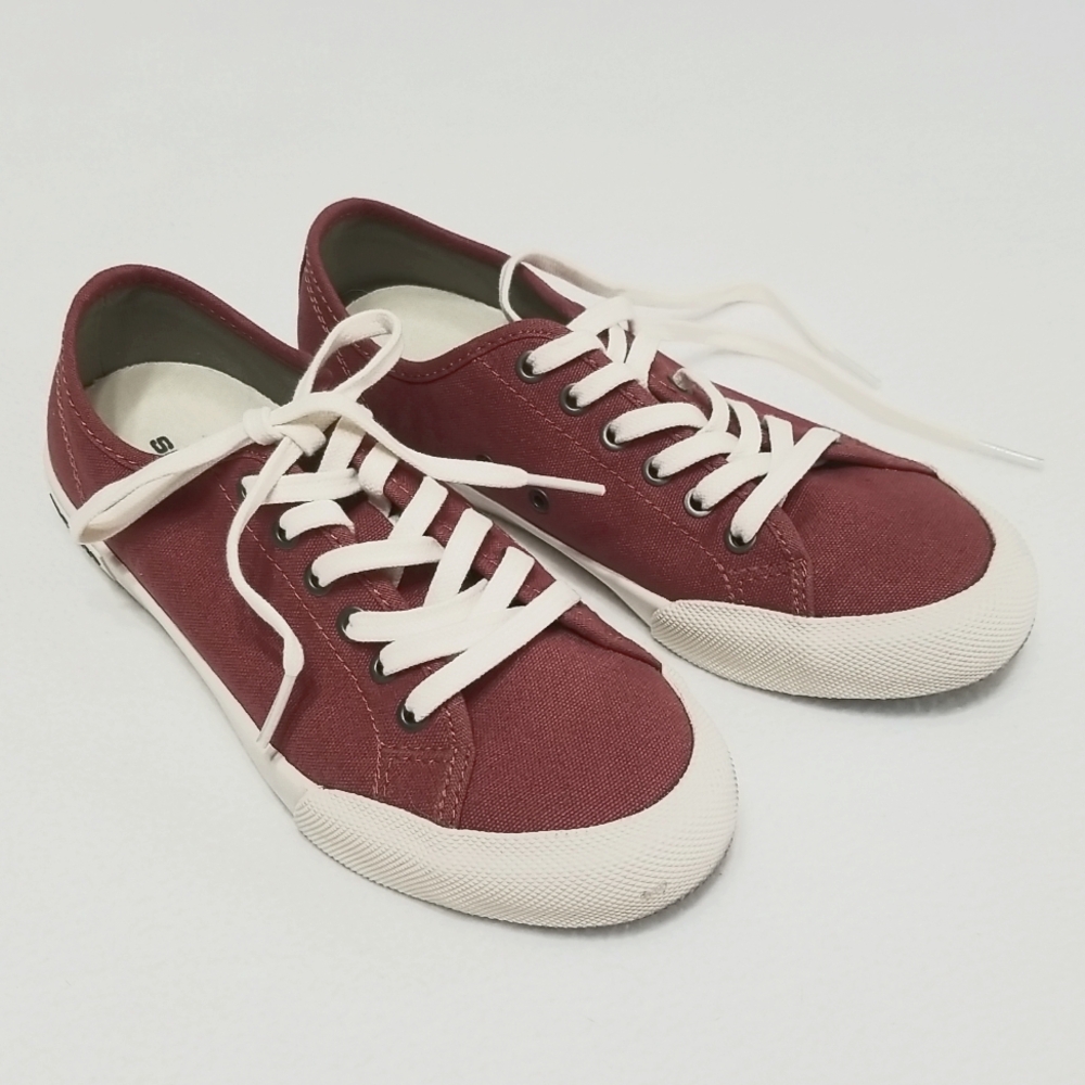 Women's Burgundy Canvas Lace-Up Sneakers